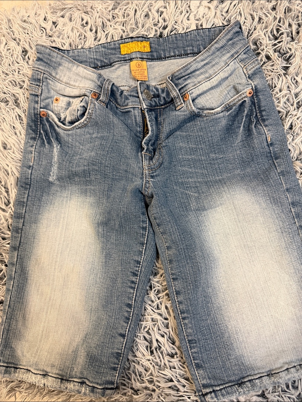 Nine DMBM Y2K Bermuda Jean Shorts Light Wash